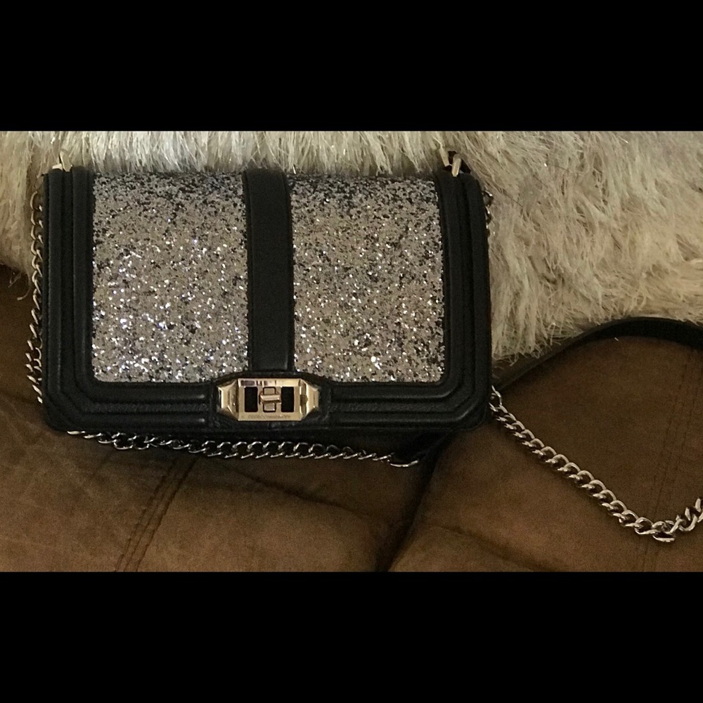 Rebecca Minkoff shoulder strap bag!